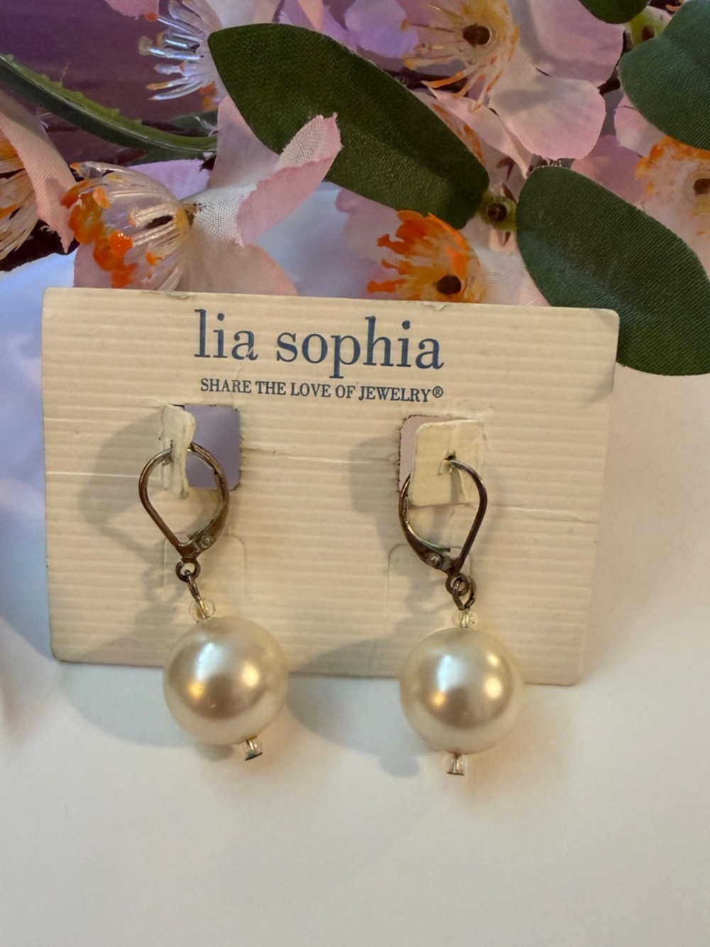 lia sophia Pearl Drop Earrings in Cream 🐼
